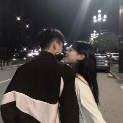 歐美溜背頭男生頭像側臉3