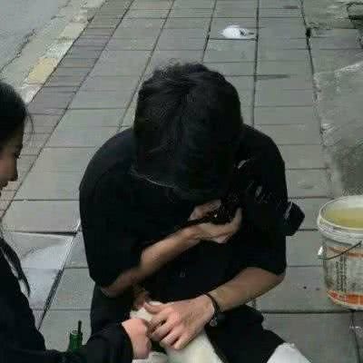 情侶親吻情頭4