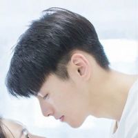 歐美溜背頭男生頭像側臉10