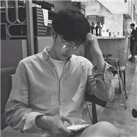 學生畫黑白頭像10